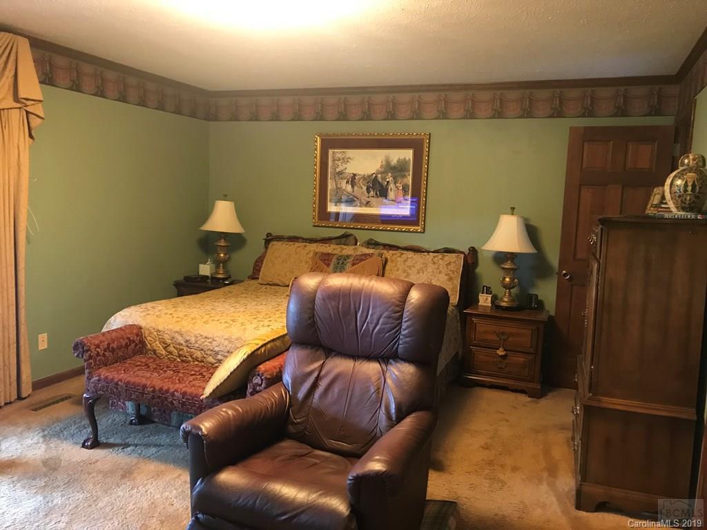 659 Lenoir Road Morganton, NC 28655 - Photo 20 of 36