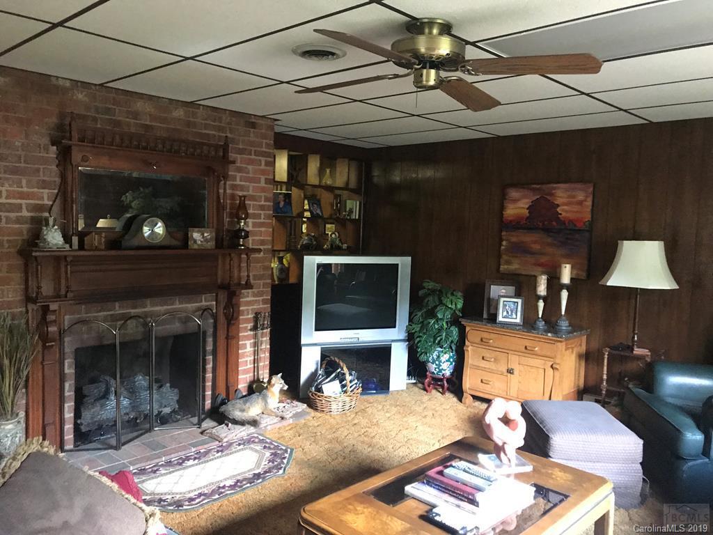 659 Lenoir Road Morganton, NC 28655 - Photo 31 of 36