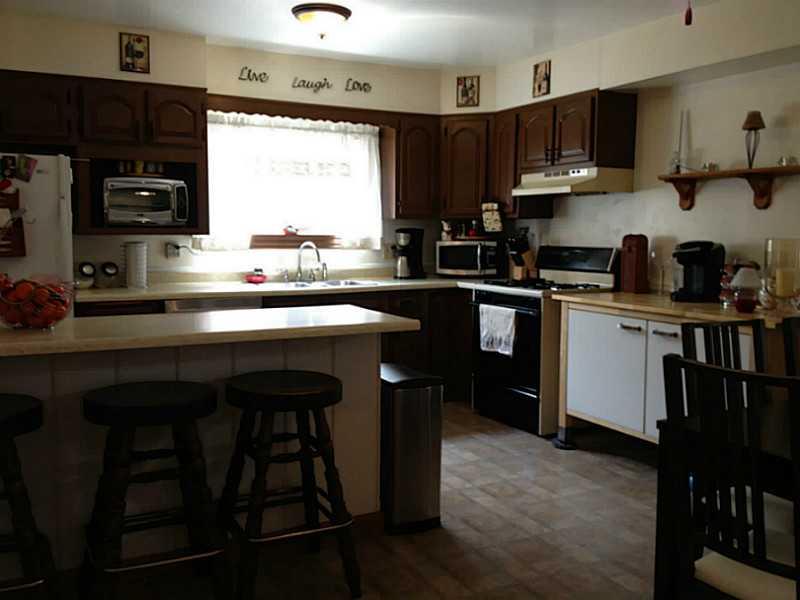 3426 Conway Wallrose Road Economy, PA 15143 - Photo 7 of 16 Kitchen. open eat in kitchen
