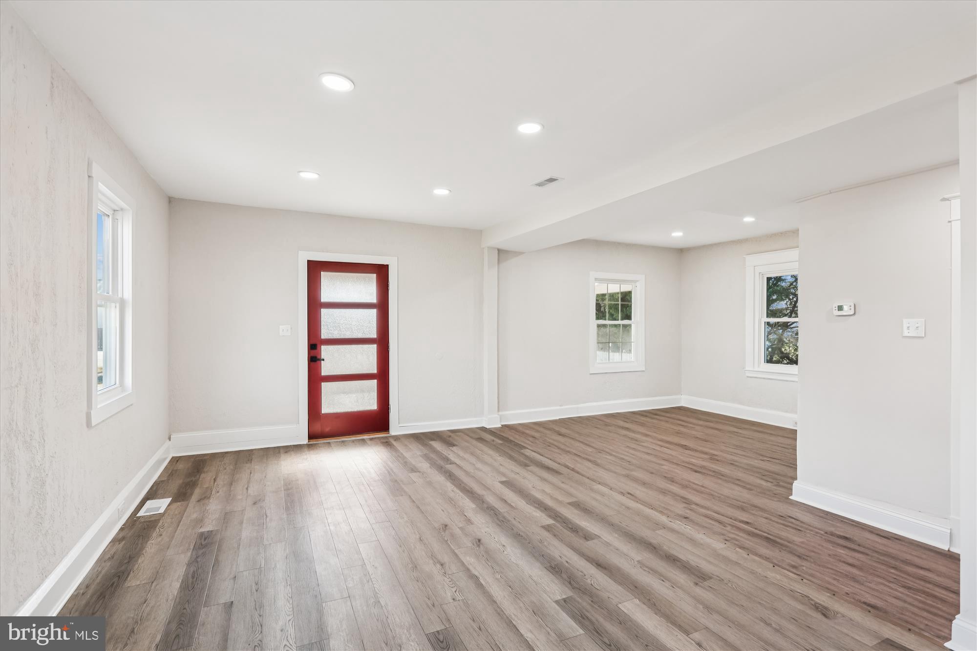 6727 Windsor Mill Road Gwynn Oak, MD 21207 - Photo 12 of 30