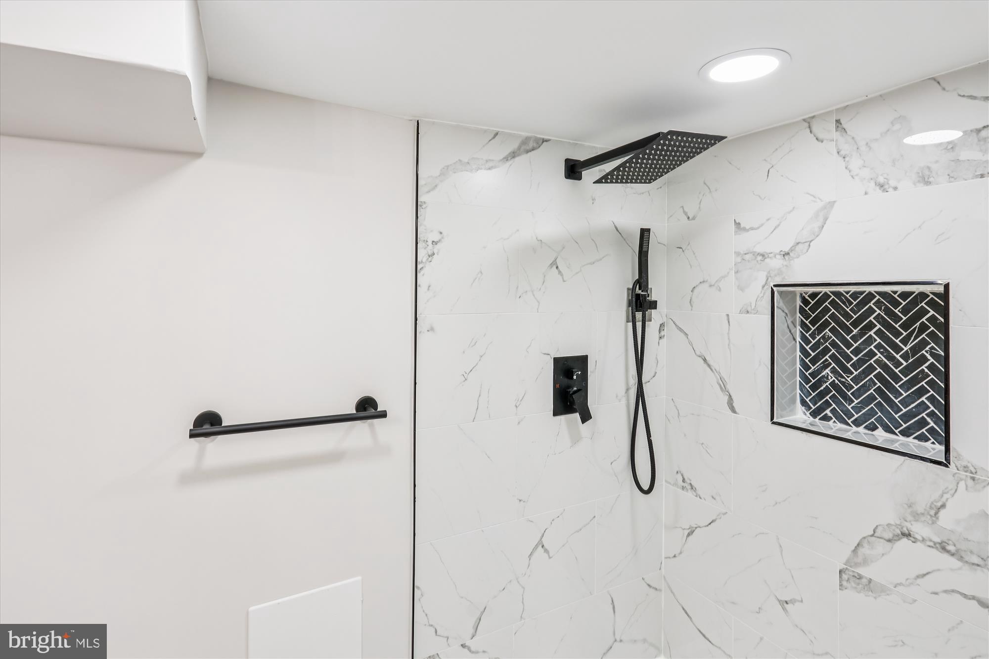 6727 Windsor Mill Road Gwynn Oak, MD 21207 - Photo 27 of 30