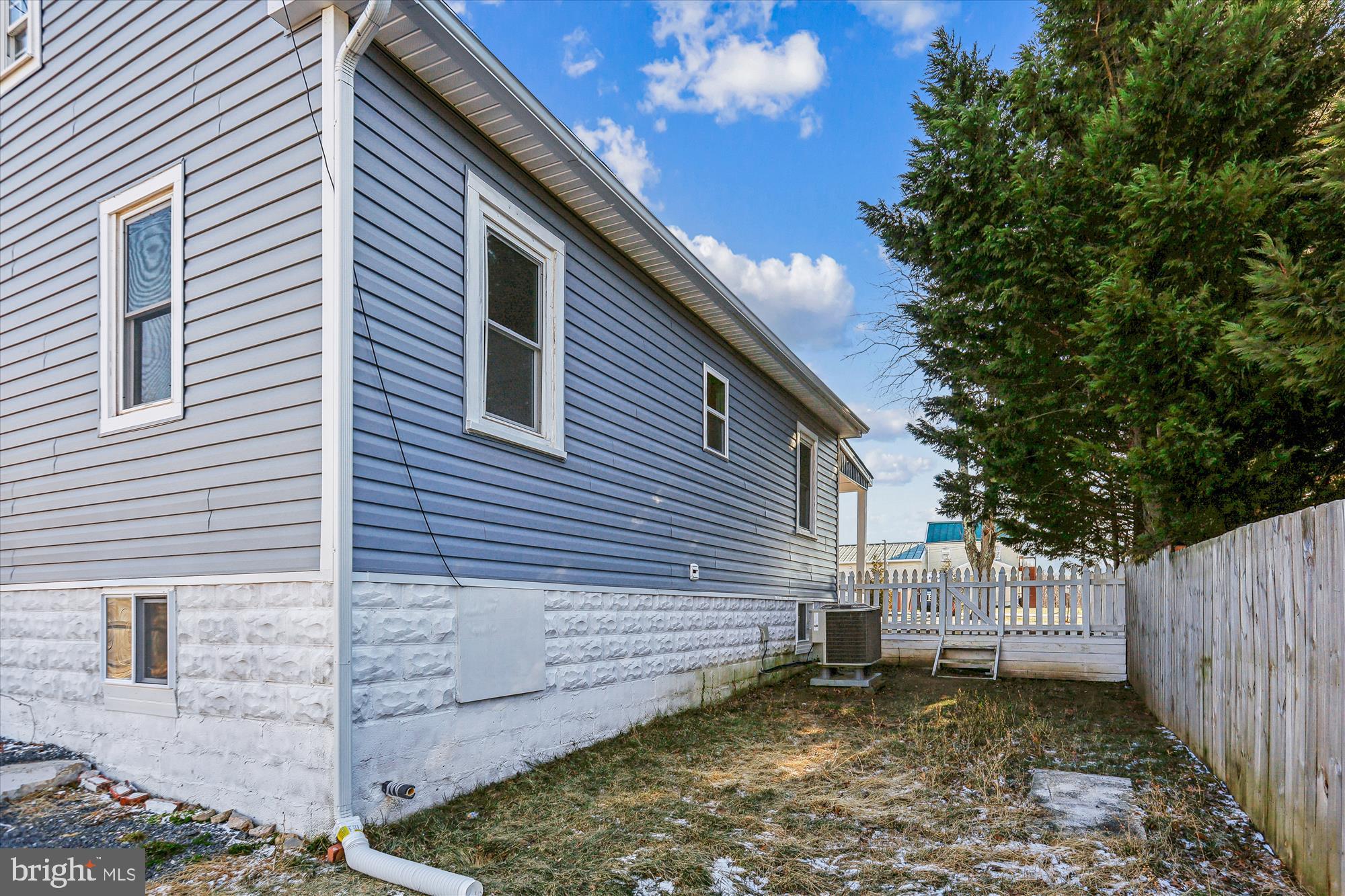 6727 Windsor Mill Road Gwynn Oak, MD 21207 - Photo 5 of 30