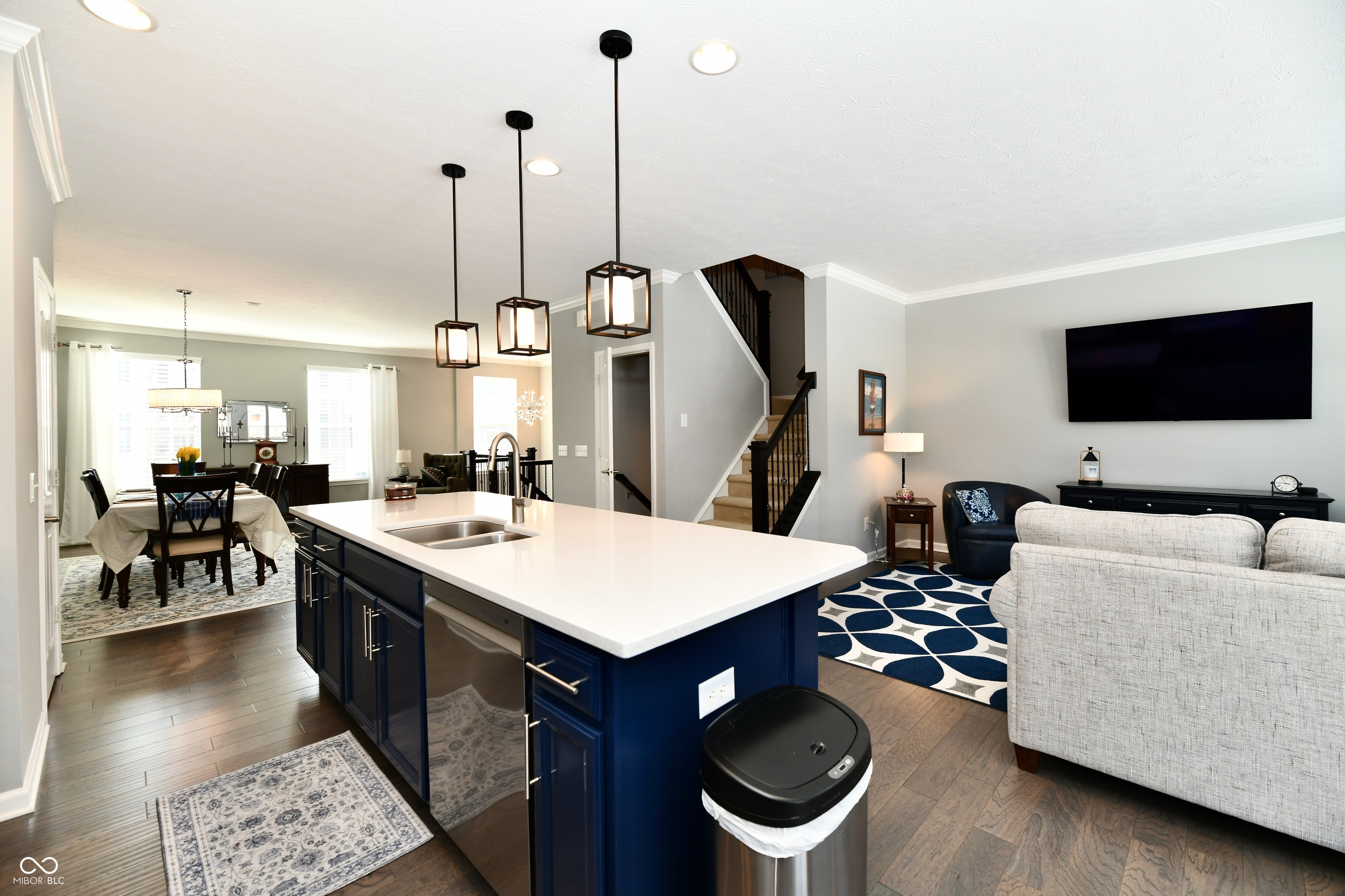 13064 Raritan Drive Fishers, IN 46038 - Photo 3 of 32