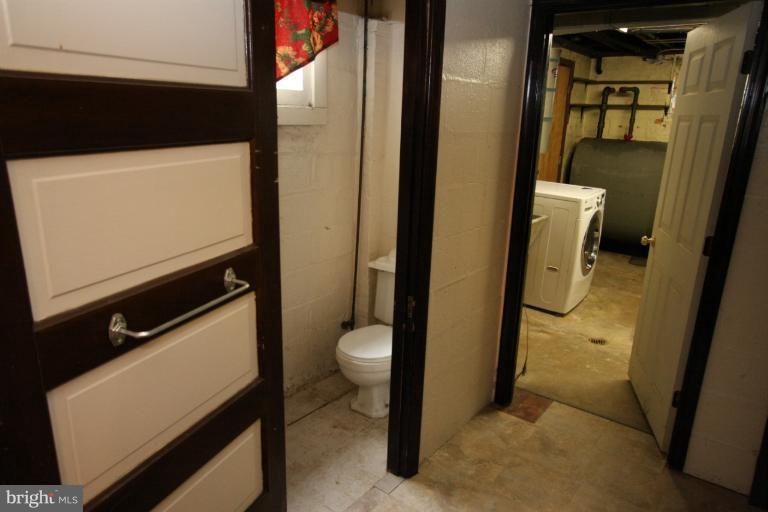 4609 Drexel Road College Park, MD 20740 - Photo 25 of 29 Quarter Bath