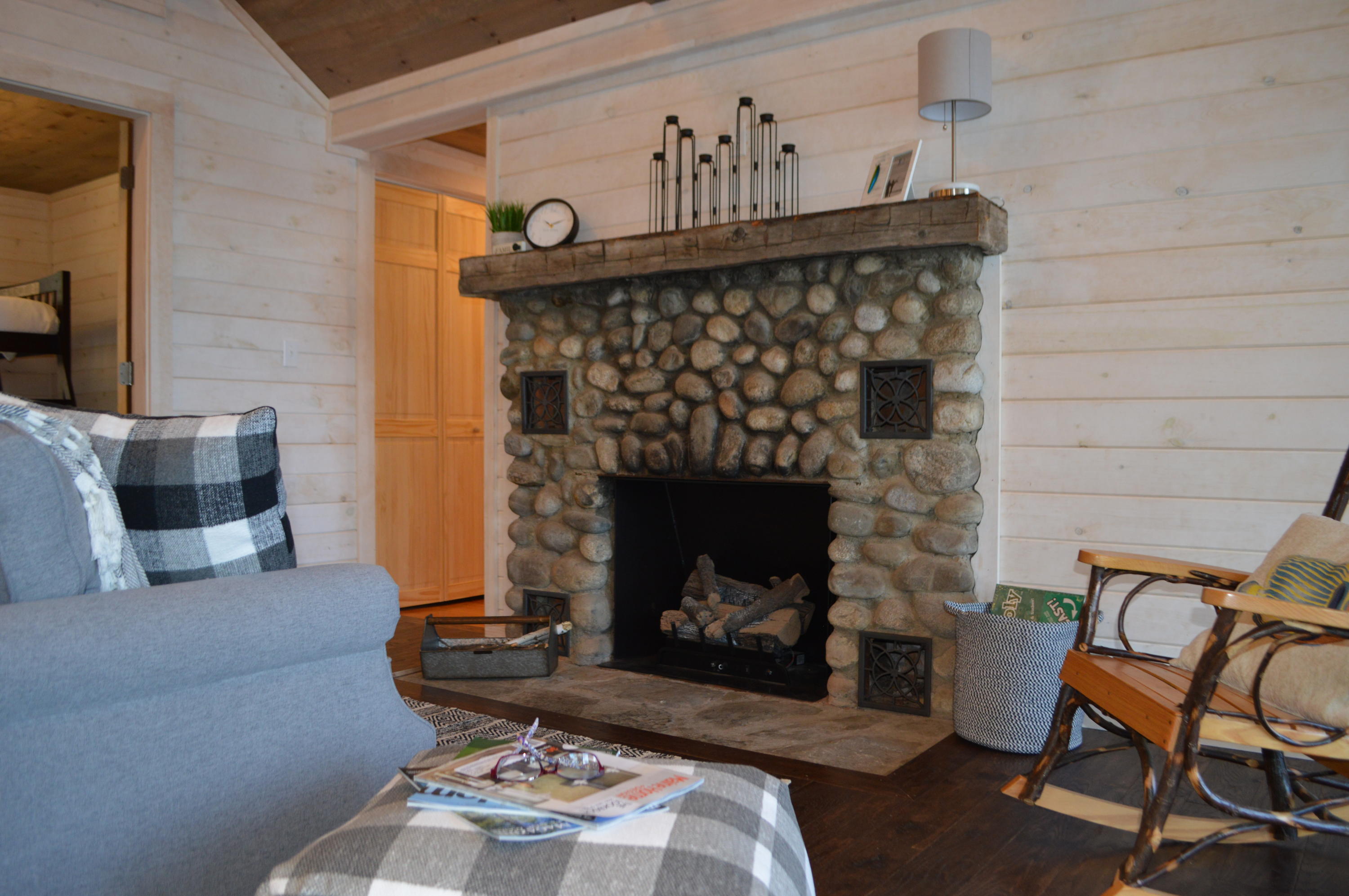 285 Foster Point Road Belgrade, ME 04917 - Photo 13 of 44 DSC_0015