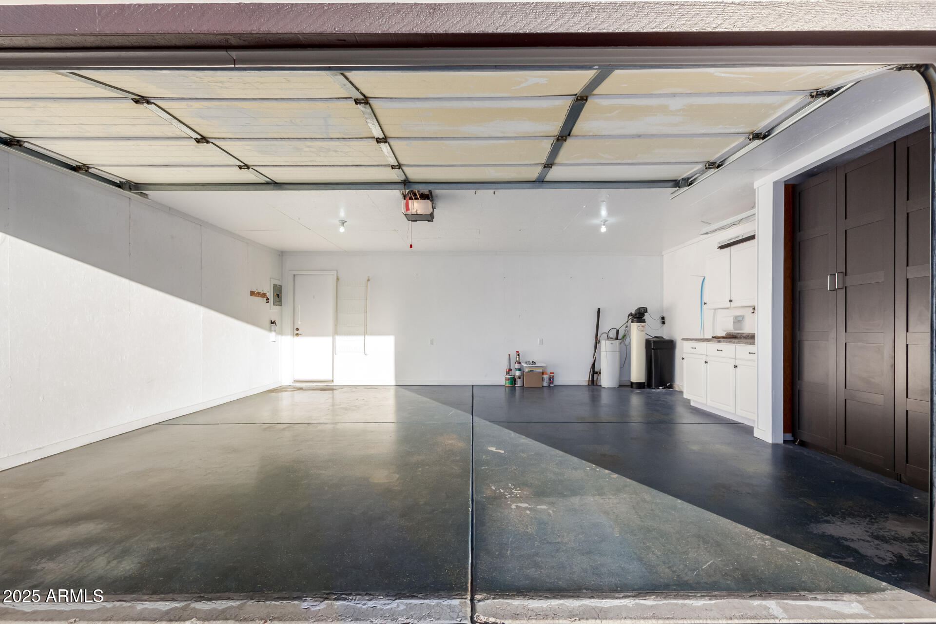 2400 East Baseline Road, Unit 248 Apache Junction, AZ 85119 - Photo 27 of 33 a view of a livingroom with a furniture