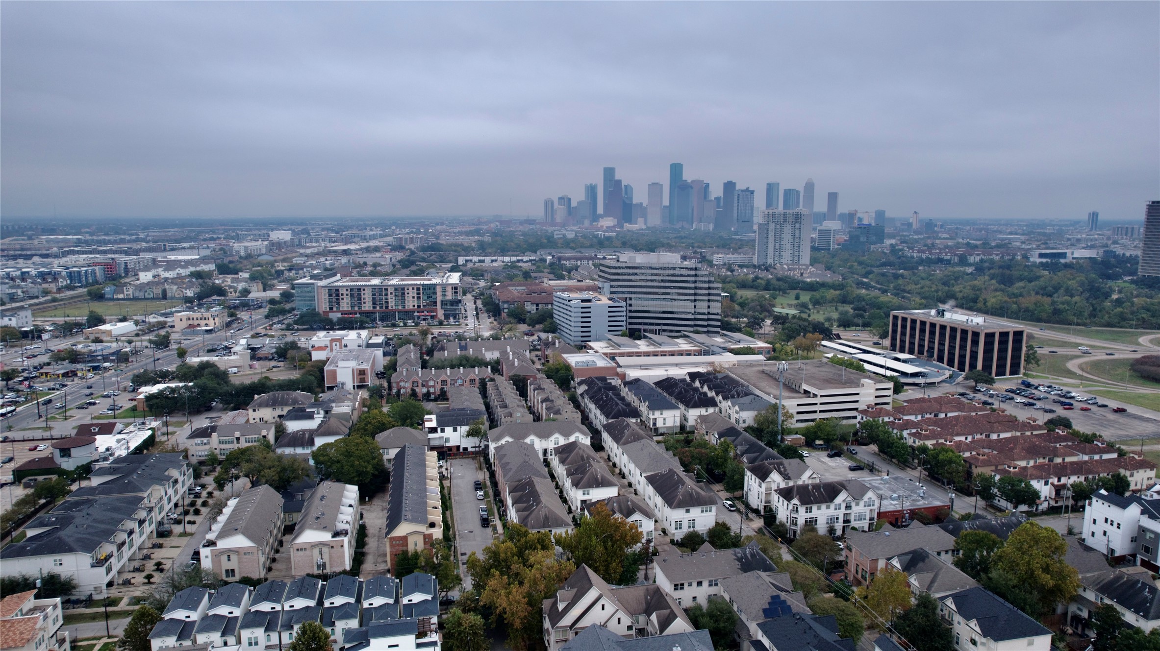 4118 Floyd Street, Unit A Houston, TX 77007 - Photo 25 of 25 an aerial view of multiple house