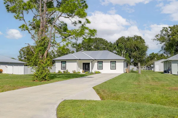 $399,000 | 1014 Southwest 11th Street, Okeechobee, FL 34974