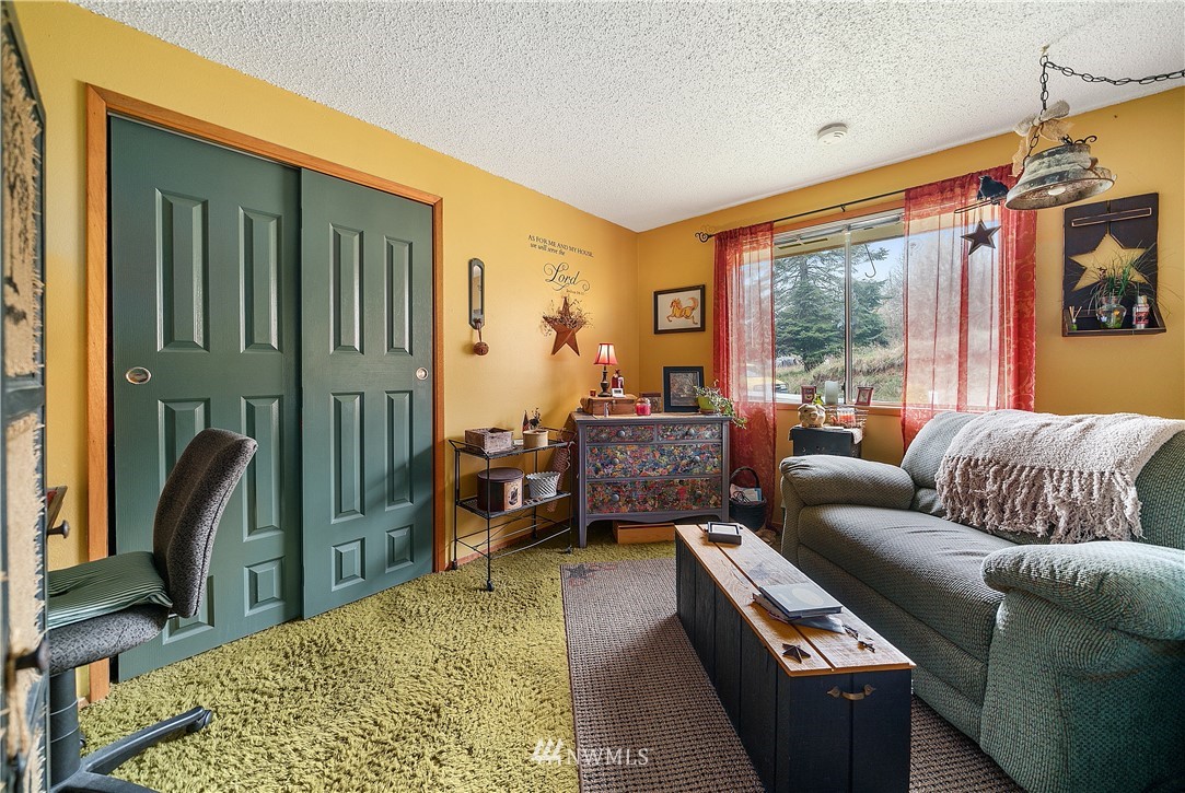 2840 King Road Curtis, WA 98538 - Photo 14 of 37