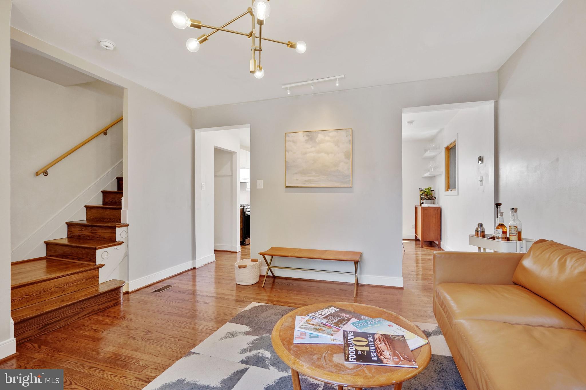 529 East Luray Avenue Alexandria, VA 22301 - Photo 5 of 33