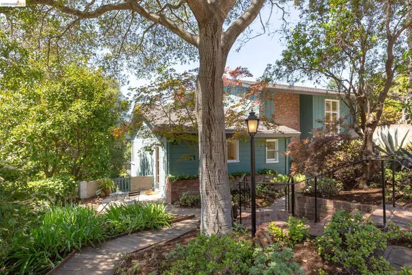 $1,748,000 | 5727 La Salle Avenue, Oakland, CA 94611