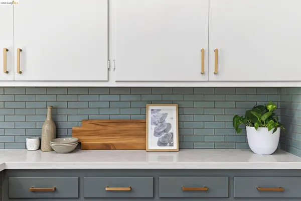 $1,748,000 | 5727 La Salle Avenue, Oakland, CA 94611