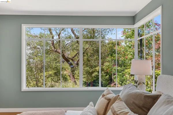 $1,748,000 | 5727 La Salle Avenue, Oakland, CA 94611