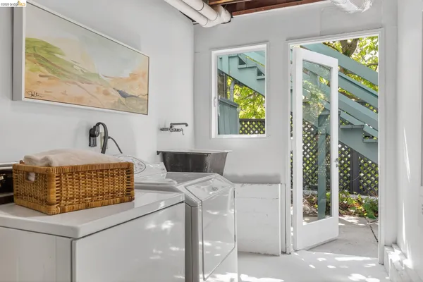 $1,748,000 | 5727 La Salle Avenue, Oakland, CA 94611