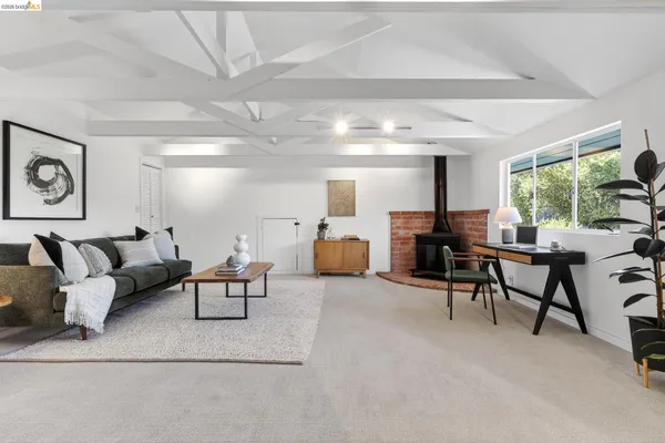 $1,748,000 | 5727 La Salle Avenue, Oakland, CA 94611