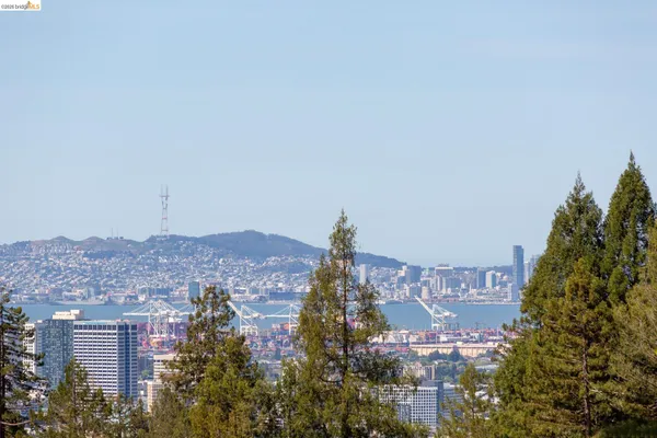 $1,748,000 | 5727 La Salle Avenue, Oakland, CA 94611