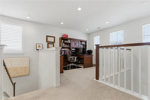 $989,999 | 18106 Meridian Lane, Saugus, CA 91350