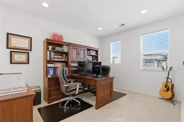 $989,999 | 18106 Meridian Lane, Saugus, CA 91350
