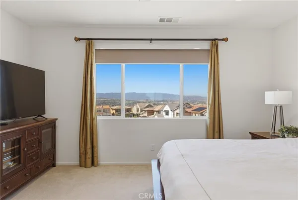$989,999 | 18106 Meridian Lane, Saugus, CA 91350