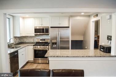 409 Cambridge Road Brookhaven, PA 19015 - Photo 5 of 31 New kitchen