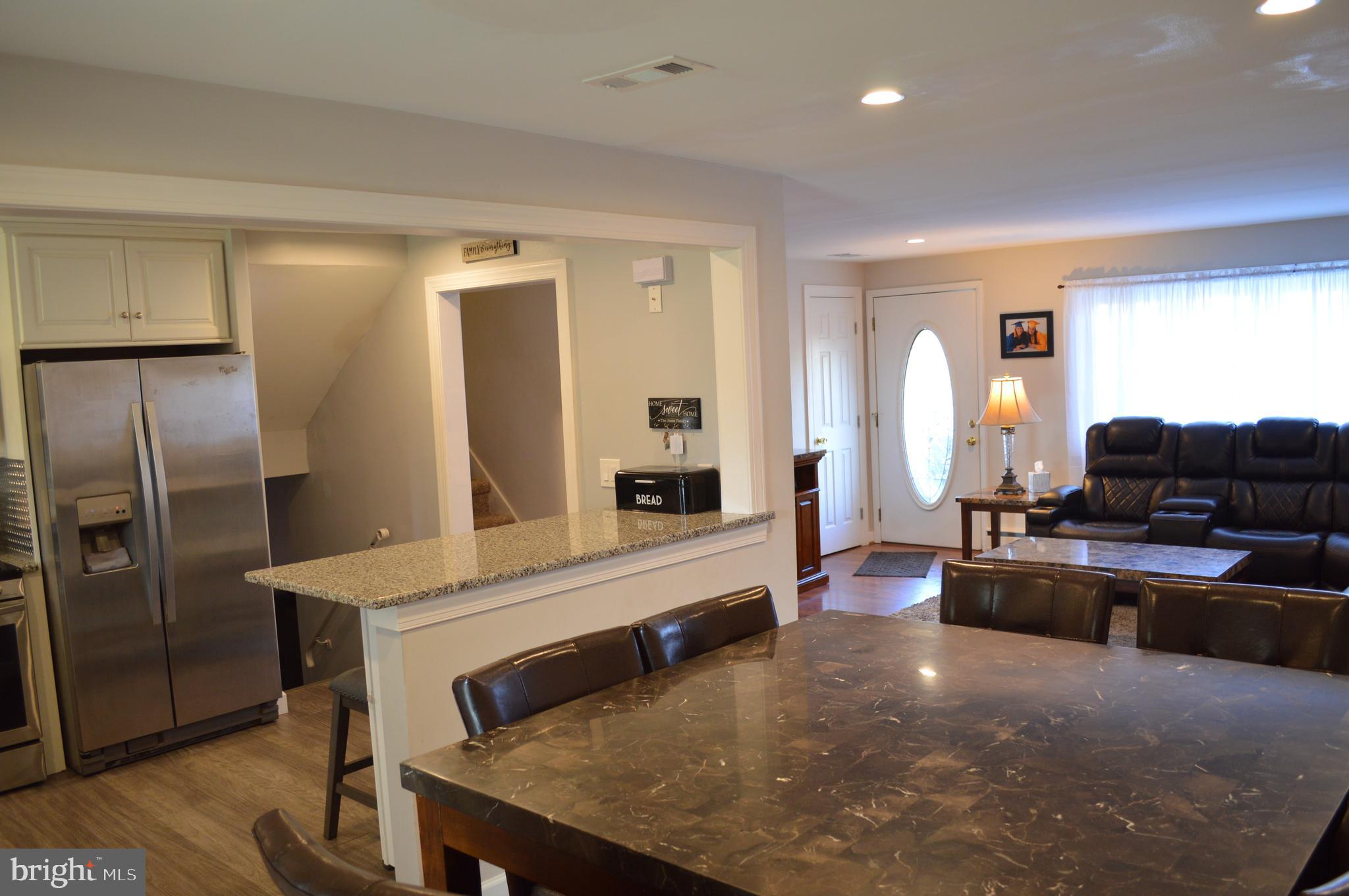 409 Cambridge Road Brookhaven, PA 19015 - Photo 8 of 31 Interior view