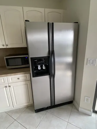 $2,950 | 5621 Coach House Circle, Unit D, Boca Raton, FL 33486