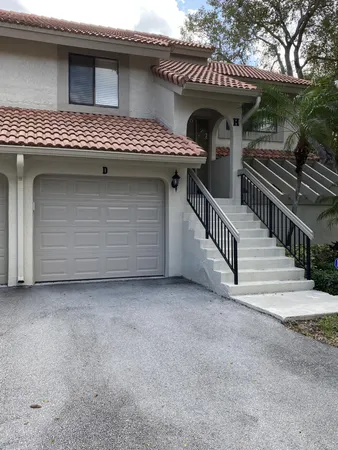 $2,950 | 5621 Coach House Circle, Unit D, Boca Raton, FL 33486