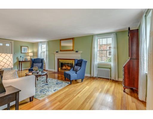 4 Country Club Road Melrose, MA 02176 - Photo 5 of 29 Gallery Image 5