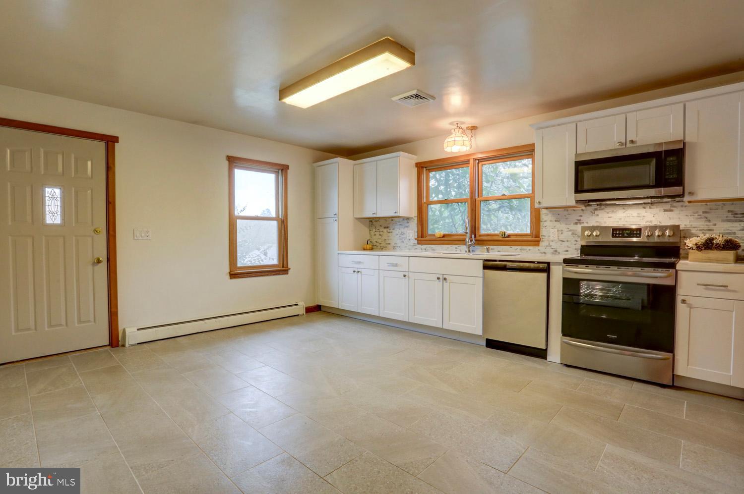 401 Pleasant View Road Hummelstown, PA 17036 - Photo 15 of 64 Gallery Image 15