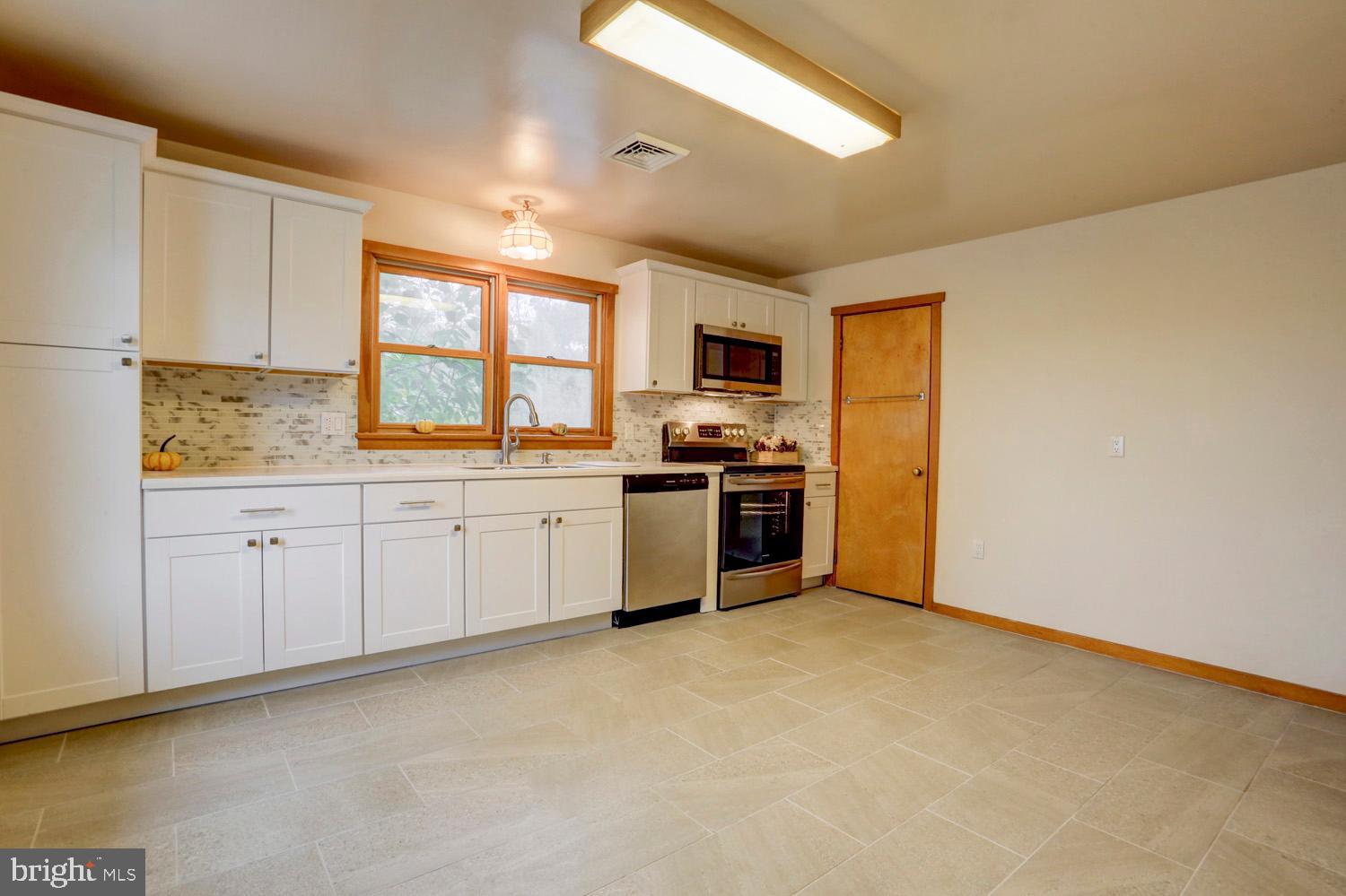 401 Pleasant View Road Hummelstown, PA 17036 - Photo 16 of 64 Gallery Image 16