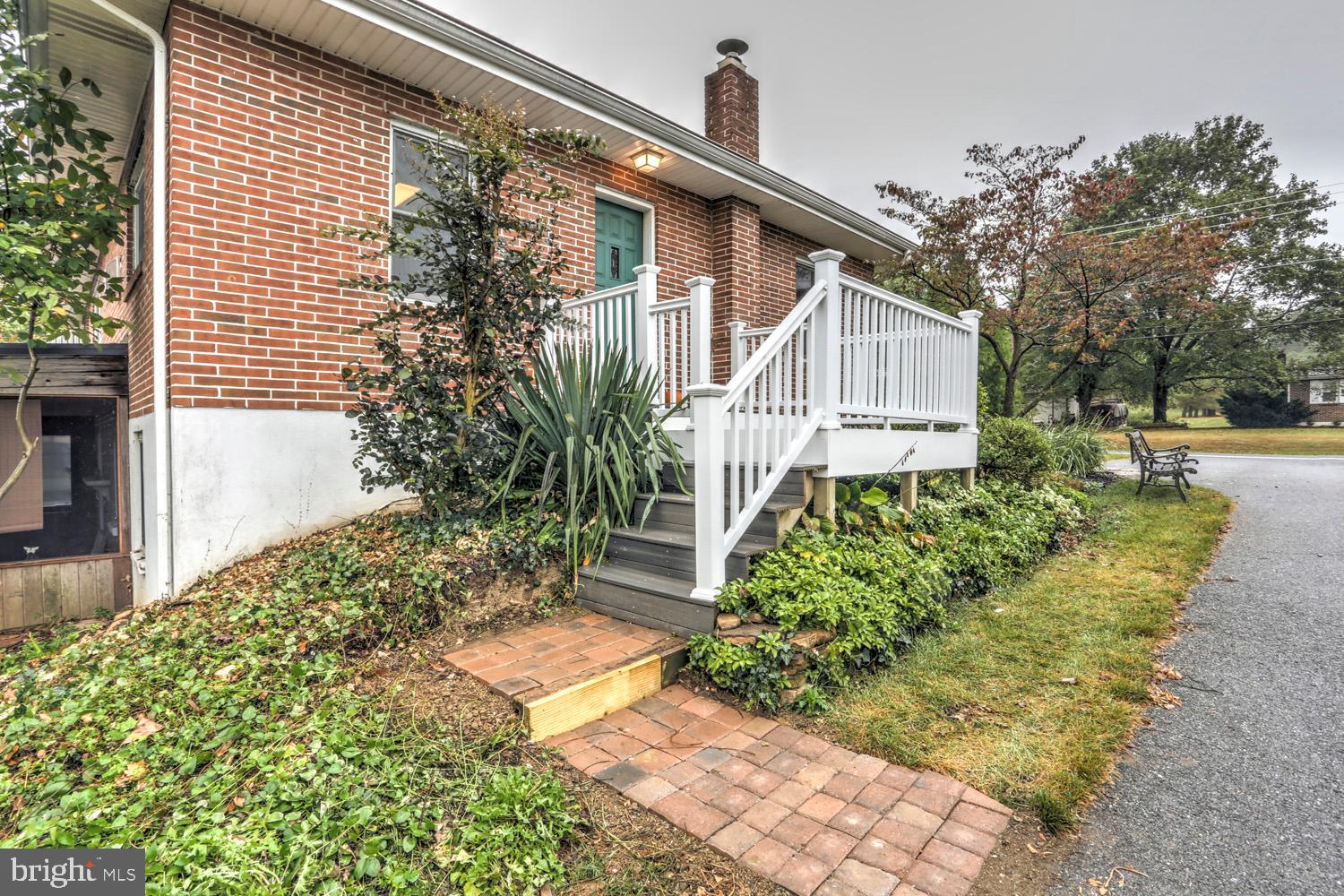 401 Pleasant View Road Hummelstown, PA 17036 - Photo 7 of 64 Gallery Image 7