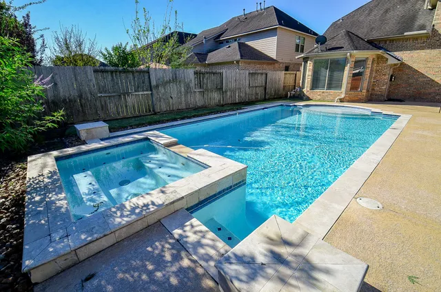 $3,900 | 5615 Bent Arbor Lane, Katy, TX 77450
