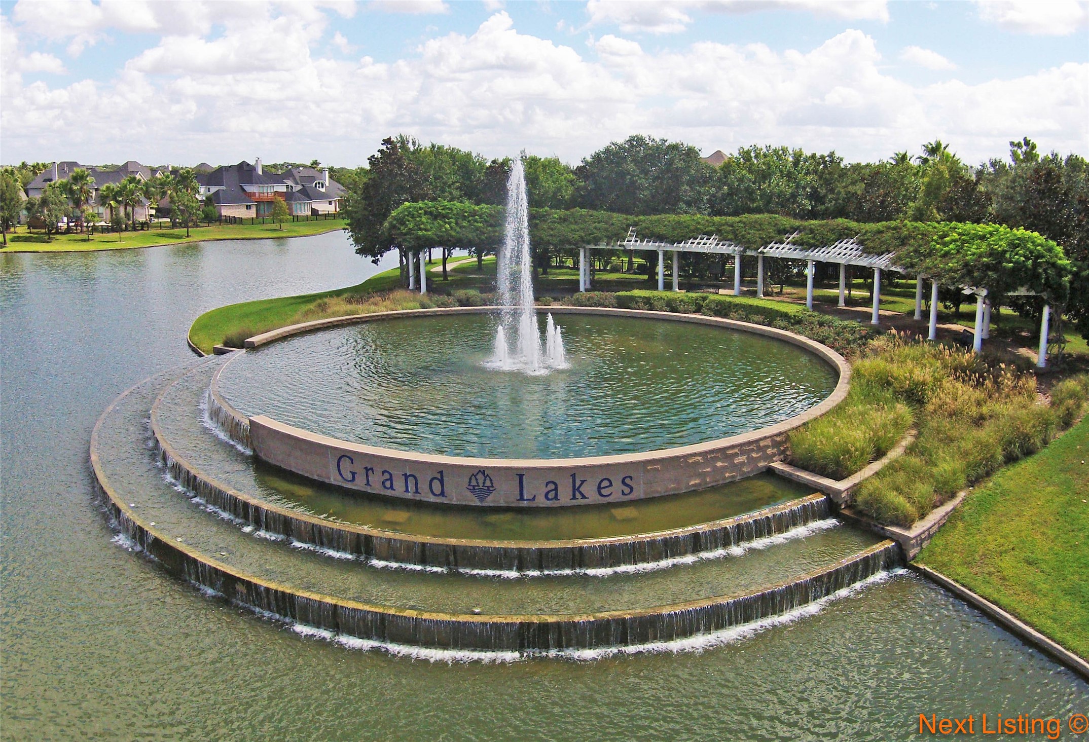 5615 Bent Arbor Lane Katy, TX 77450 - Photo 39 of 42 Grand Lakes is an established, master-planned community in Katy TX. Conveniently located for work commutes, entertainment, restaurants, shopping (La Centerra and Katy Mills Mall are close by), hospitals, libraries, etc.