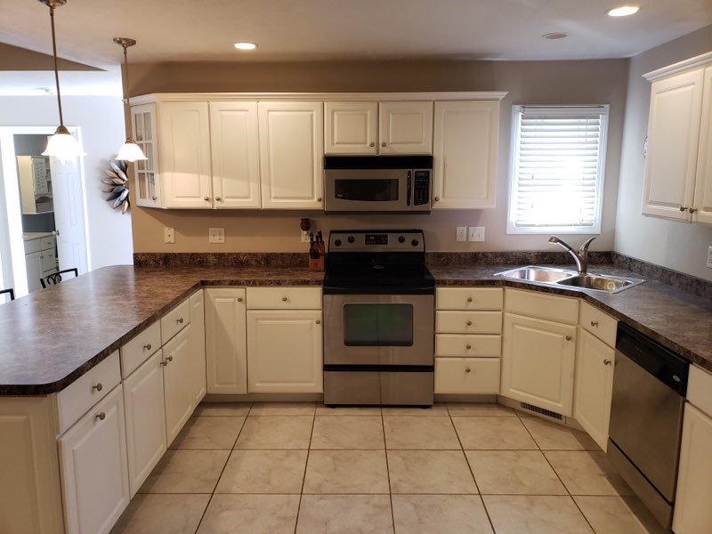 3608 Lytham Drive Springfield, IL 62712 - Photo 5 of 10 Gallery Image 5