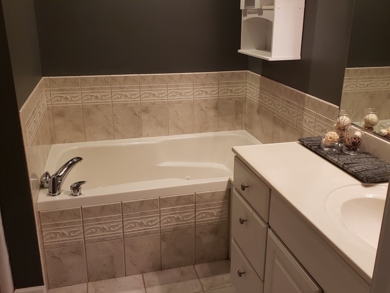 3608 Lytham Drive Springfield, IL 62712 - Photo 8 of 10 Gallery Image 8