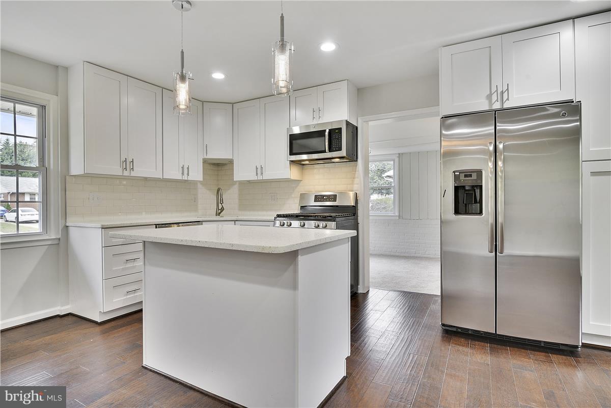5407 Charlottesville Road Springfield, VA 22151 - Photo 12 of 17 Kitchen