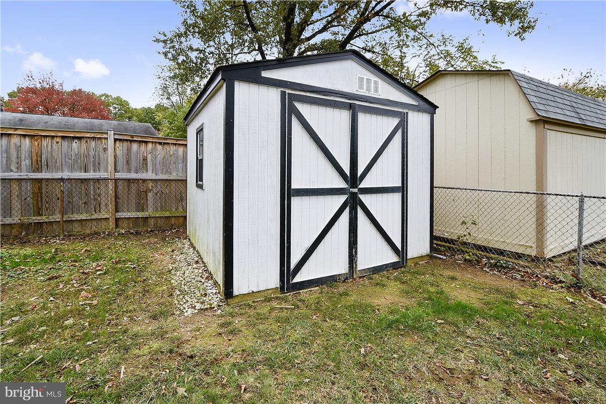 5407 Charlottesville Road Springfield, VA 22151 - Photo 5 of 17 Exterior (Rear)