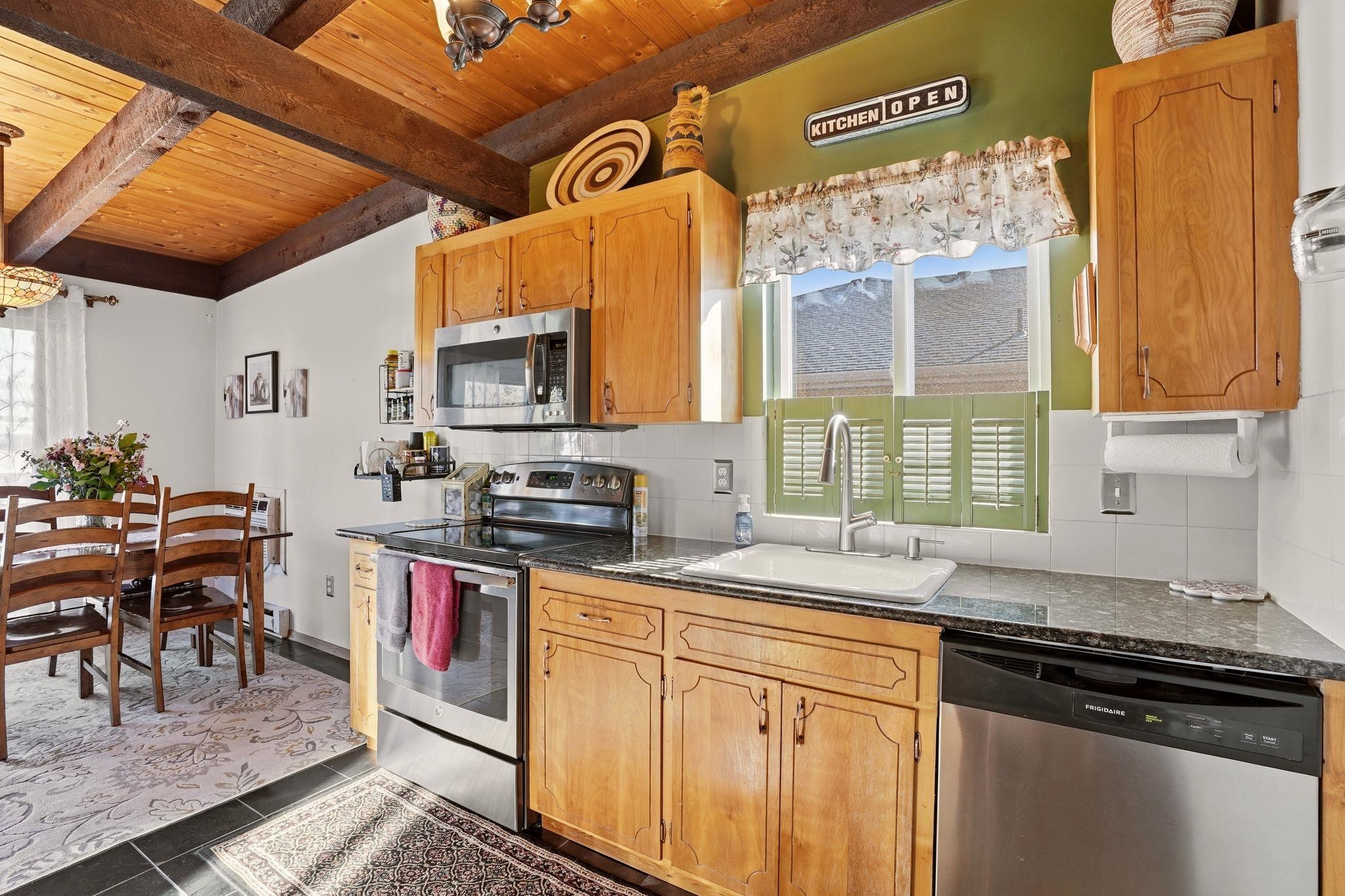 108 East Rowan Avenue, Unit 12 Spokane, WA 99207 - Photo 17 of 32