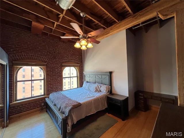 $225,000 | 1004 Spruce Street, Unit 613, St. Louis, MO 63102