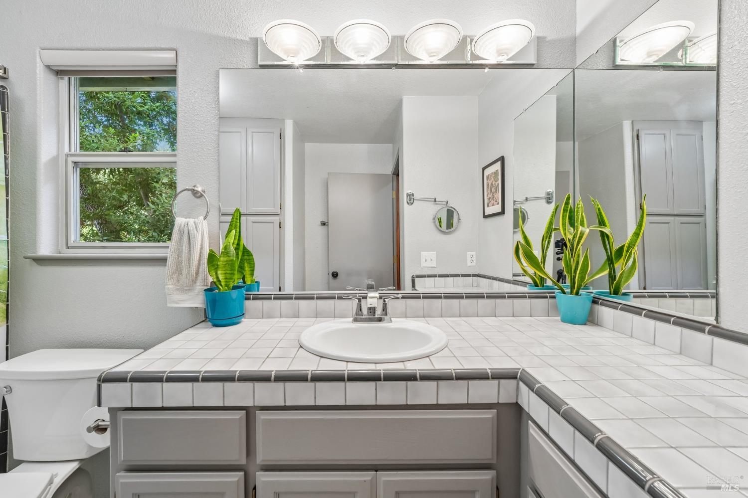 4740 Montgomery Lane Santa Rosa, CA 95409 - Photo 51 of 80 Gallery Image 51