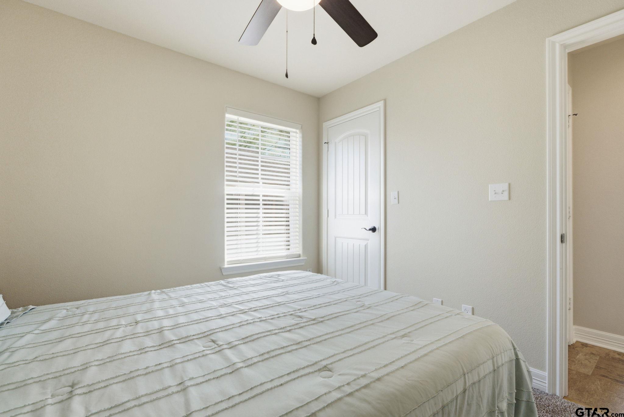 213 Freeman Street Lindale, TX 75771 - Photo 14 of 21