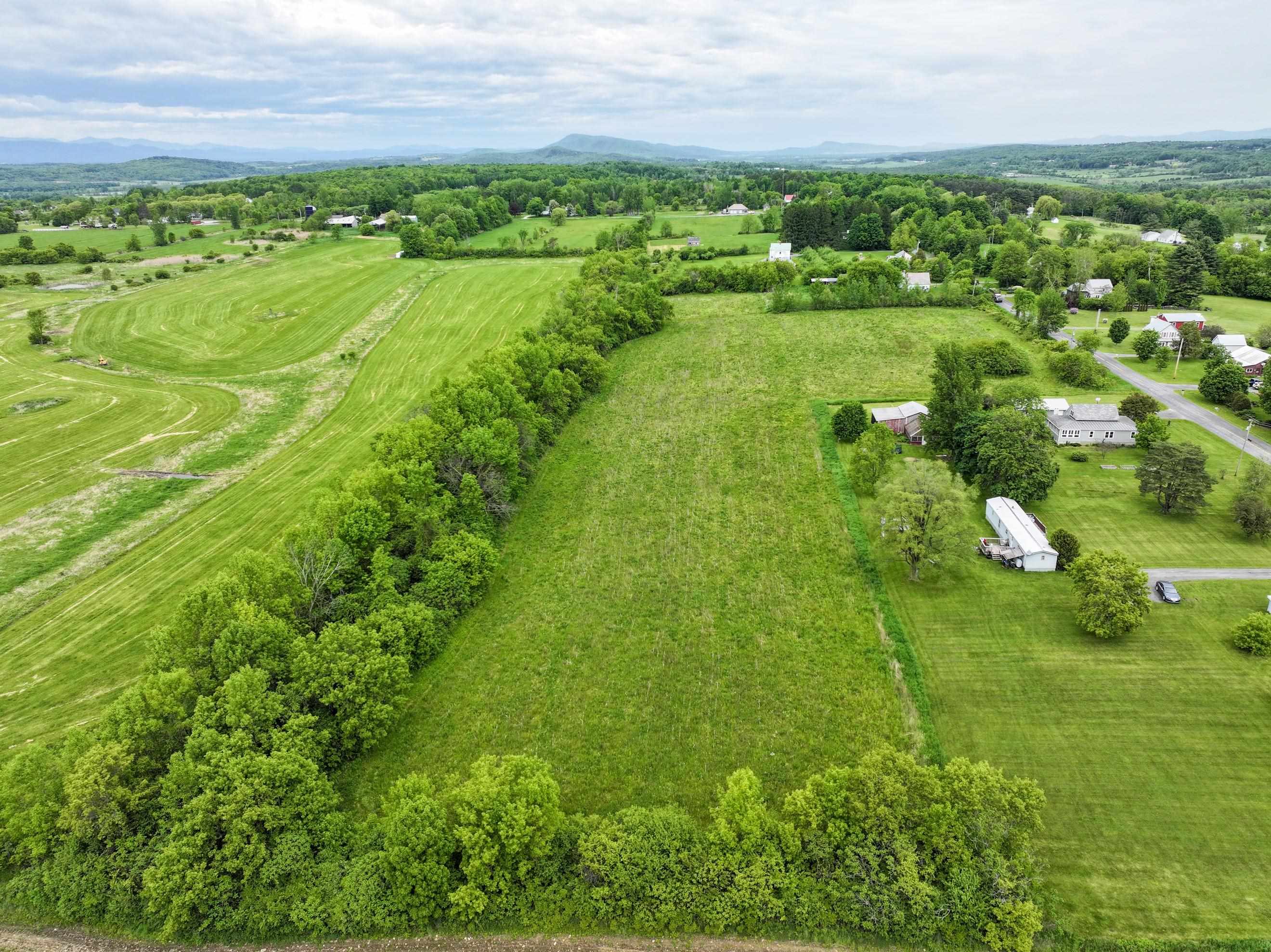 286 South Bingham Street Cornwall, VT 05753 - Photo 13 of 38