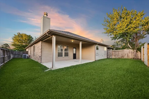 $465,000 | 8819 Alicia Drive, Tomball, TX 77375