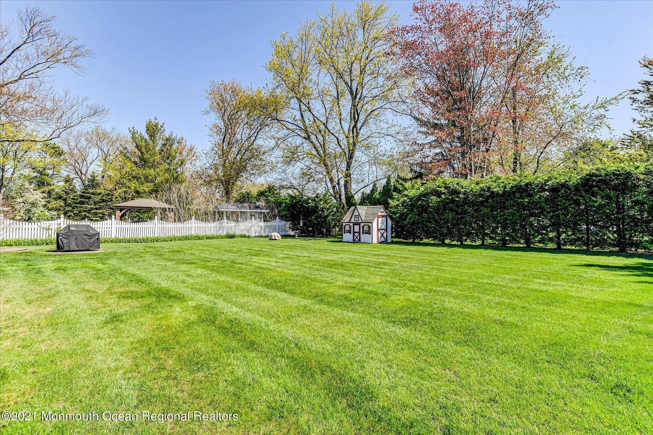 18 Old Manor Road Holmdel, NJ 07733 - Photo 23 of 25 Backyard