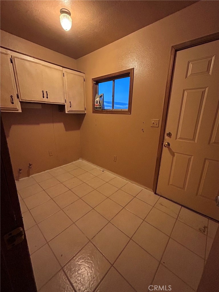 65922167 Unincorporated Parcel Needles, CA 92363 - Photo 28 of 47 a view of a storage & utility room