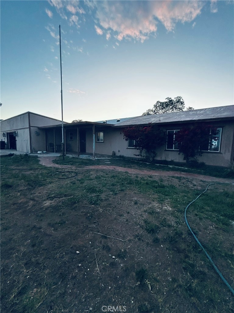 65922167 Unincorporated Parcel Needles, CA 92363 - Photo 5 of 47 a view of a back yard