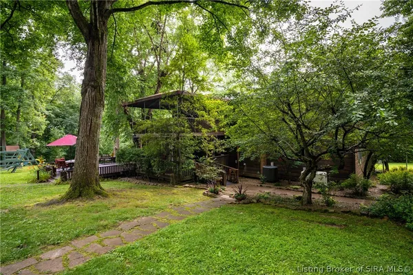 $965,000 | 2755 Ashley Morgan Drive, New Albany, IN 47150