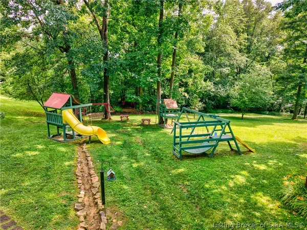 $965,000 | 2755 Ashley Morgan Drive, New Albany, IN 47150
