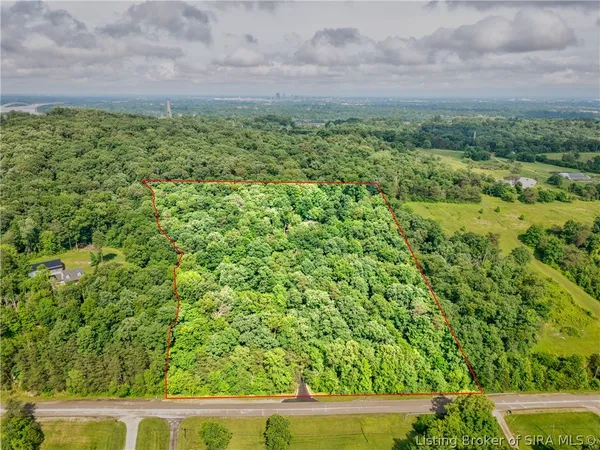 $965,000 | 2755 Ashley Morgan Drive, New Albany, IN 47150