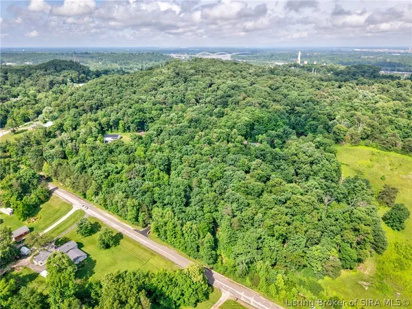 $965,000 | 2755 Ashley Morgan Drive, New Albany, IN 47150